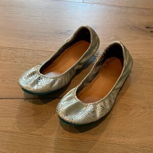 Tieks silver Women's Ballet Flats 8